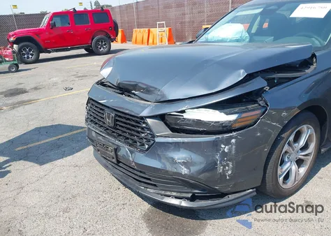 2024 Honda Accord Lx z USA, uszkodzony, nr VIN 1HGCY1F22RA015371